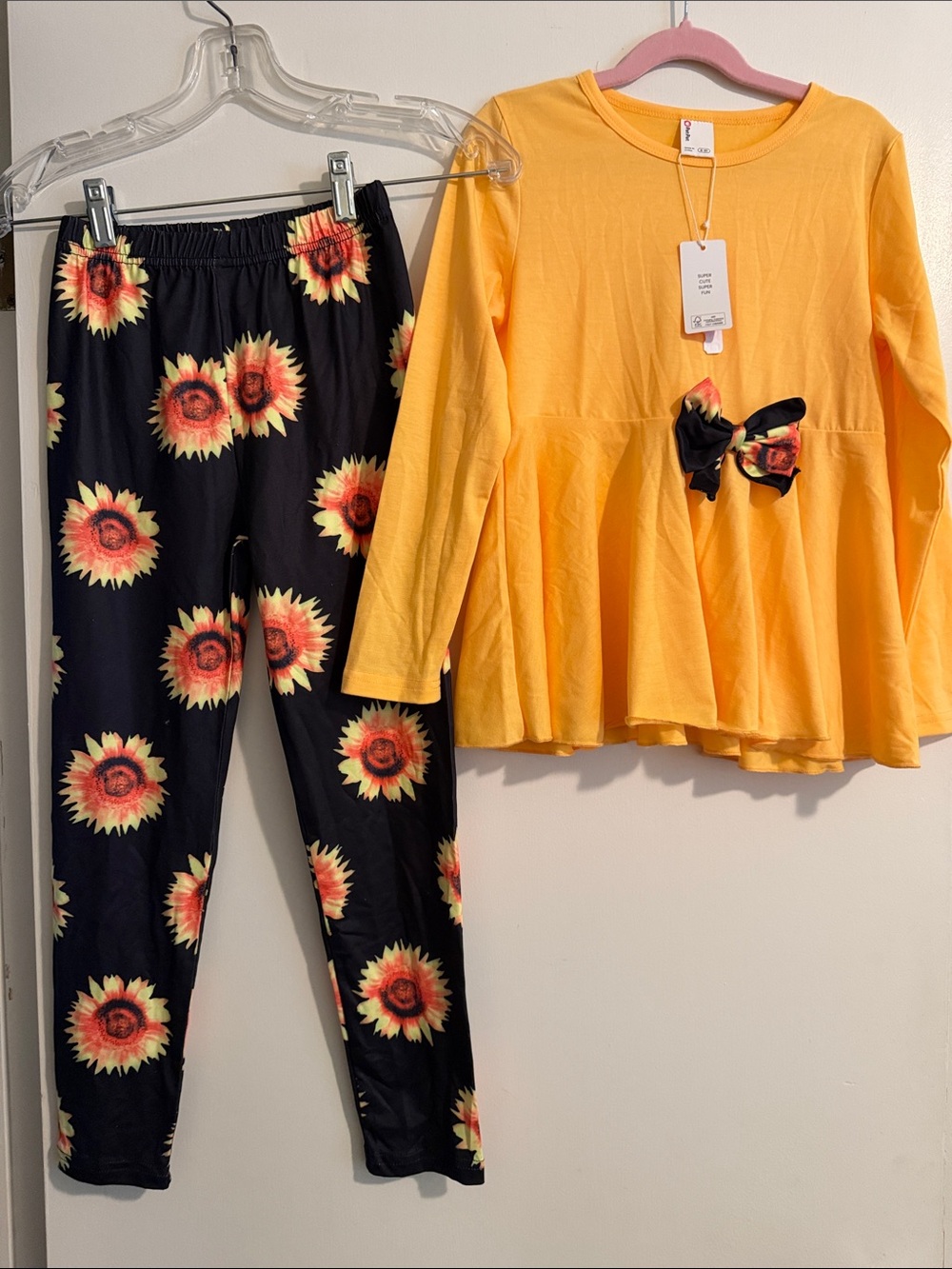 PatPat Yellow Tunic Top with Black Sunflower Print Leggings